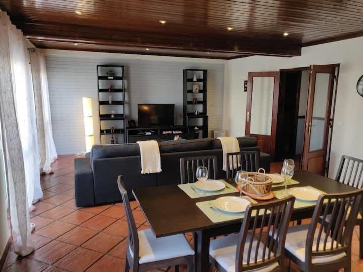 Guestready - Charming Accents Near The Beach Appartement Sesimbra Buitenkant foto